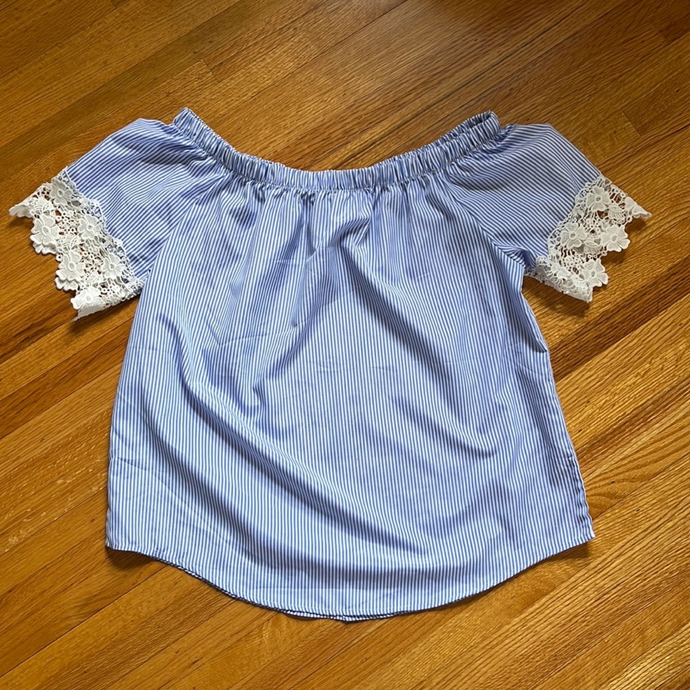 Blue stripe shirt Large